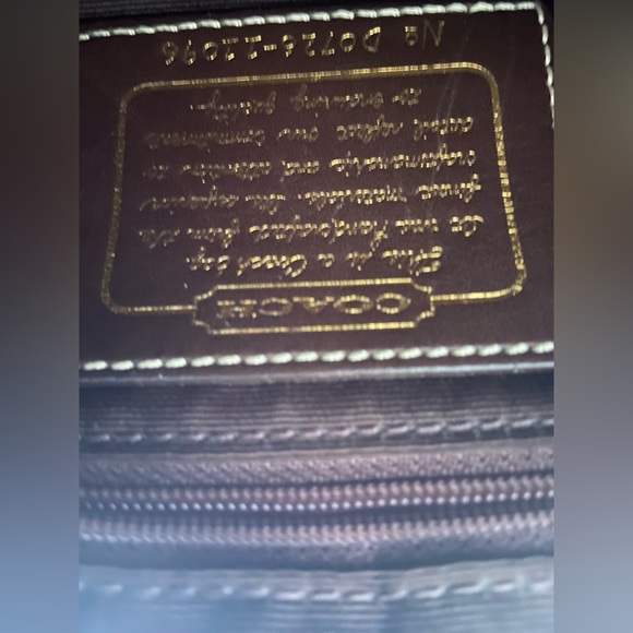 Y2K Signature Coach Brown & Tan Bag - Picture 4 of 9